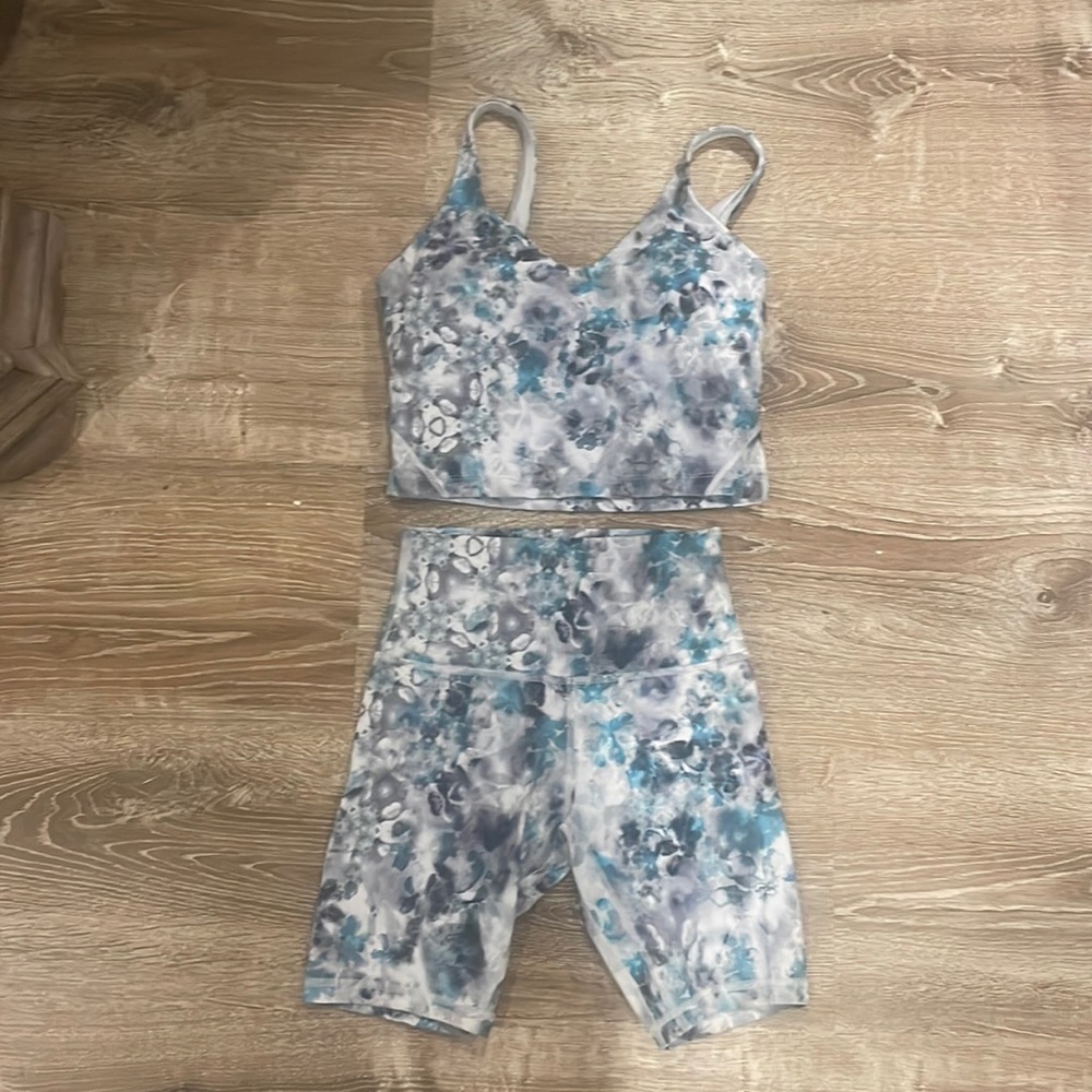 Lululemon Athletica set
